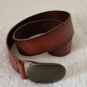 Genuine cow leather statement belt color brown